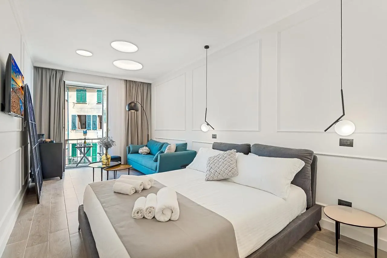 Guest house Ec Luxury Rooms